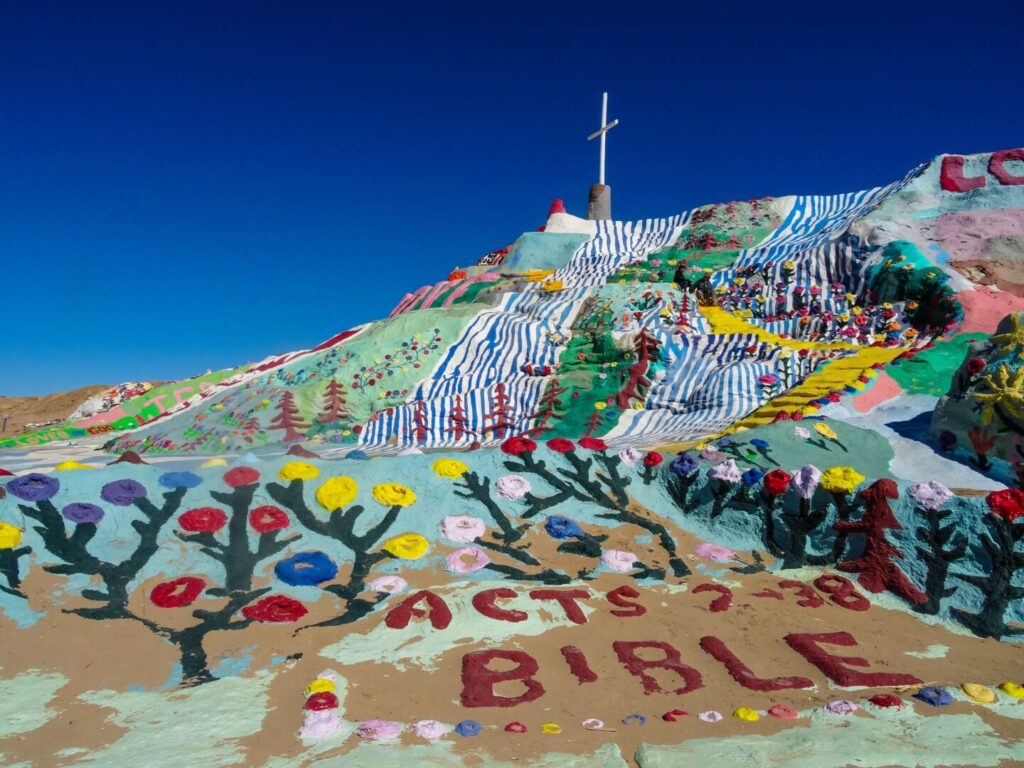 usa-salvation-mountain-berg